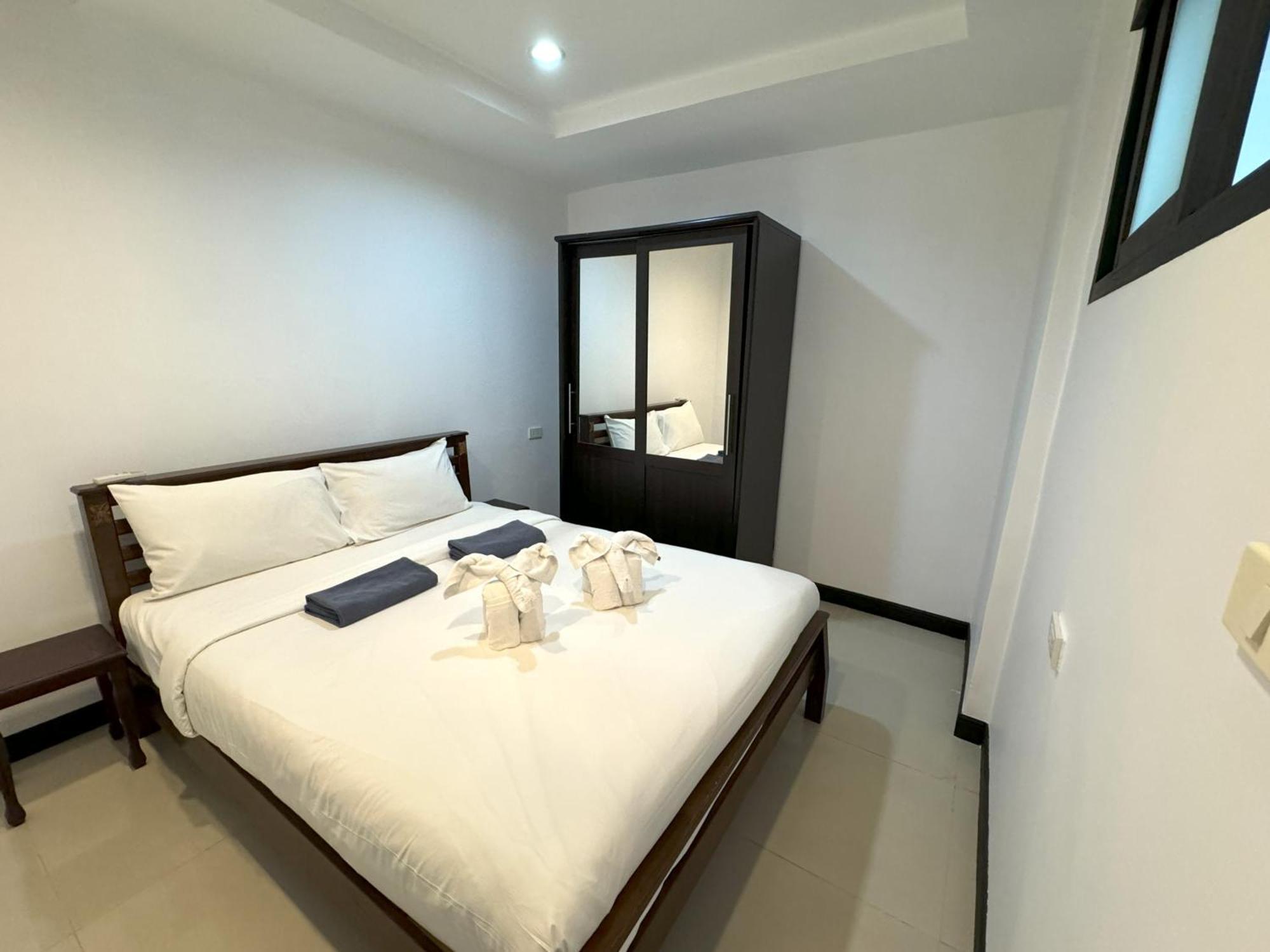 Patong Tower Apartment By Lofty Extérieur photo