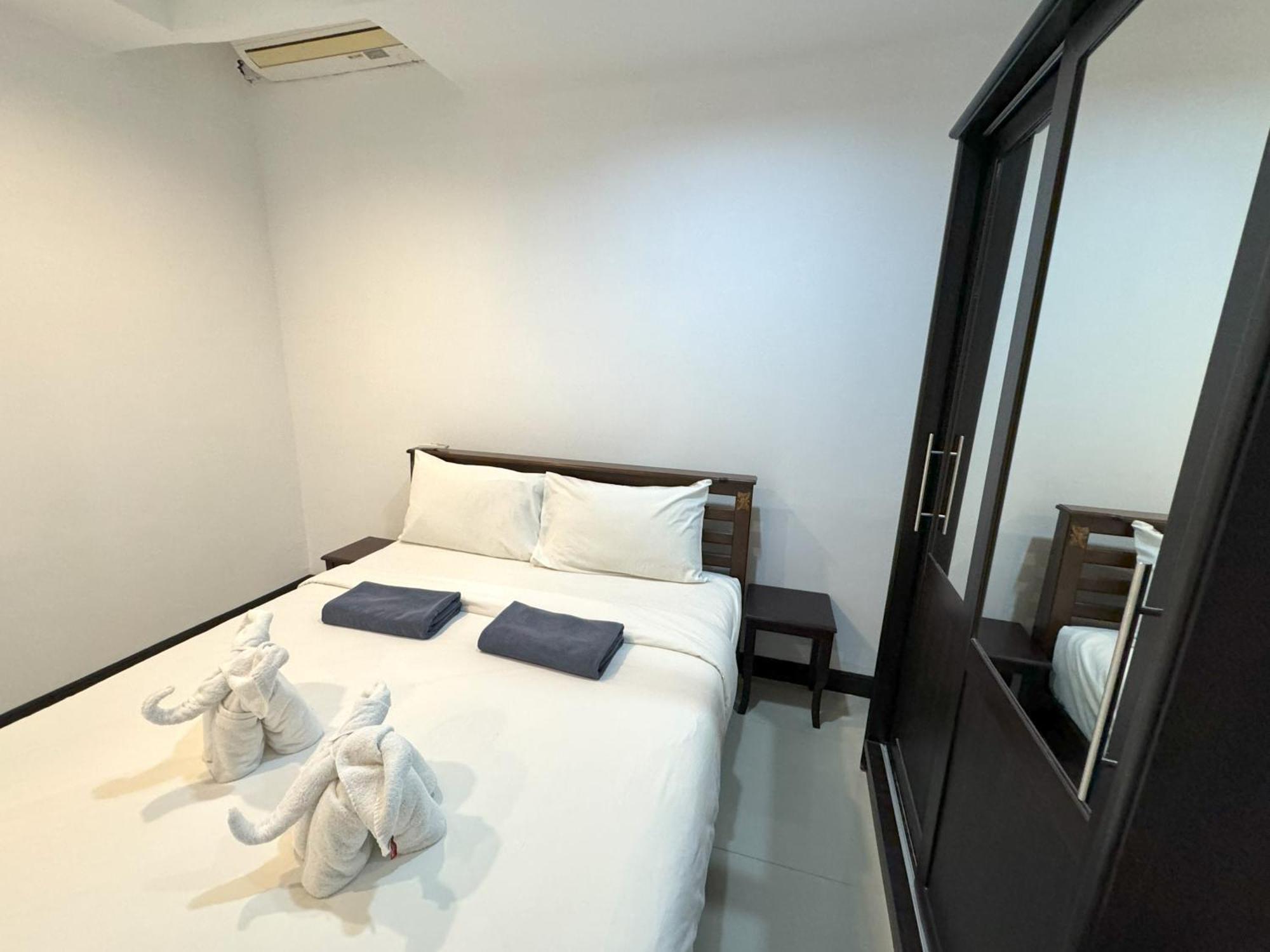 Patong Tower Apartment By Lofty Extérieur photo