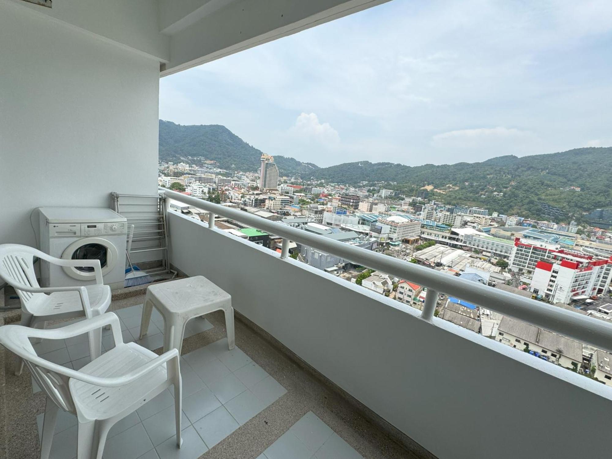 Patong Tower Apartment By Lofty Extérieur photo