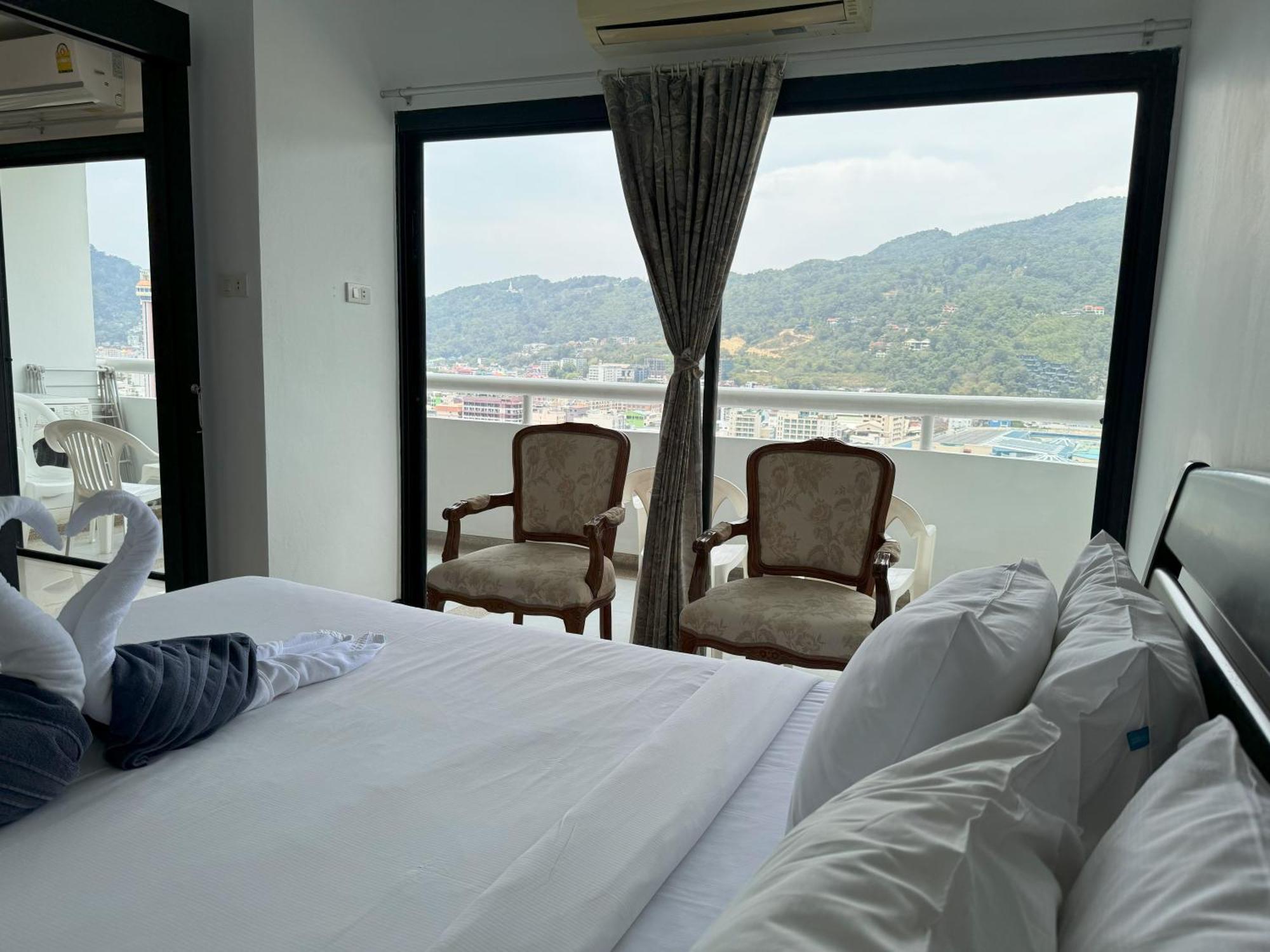 Patong Tower Apartment By Lofty Extérieur photo